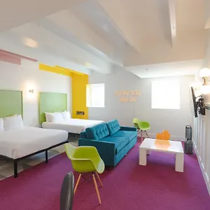 https://the-gallatin.nashville-hotels.org