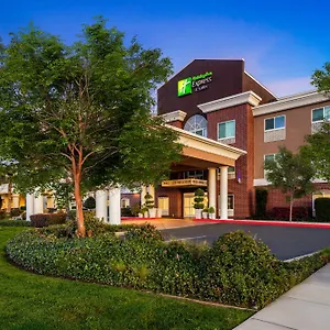 Express & Ne Cal Expo By Ihg Hotel